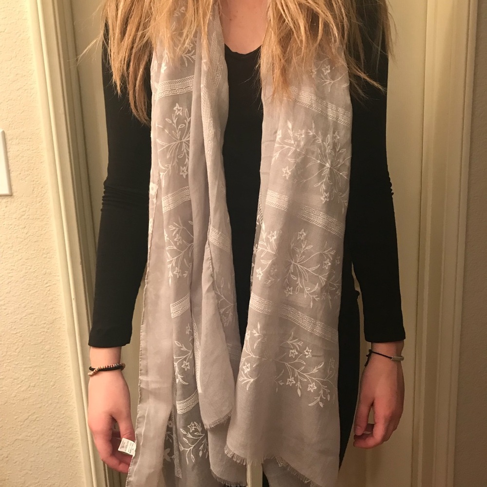 Scarf